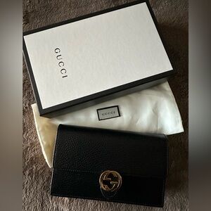 Gucci Black Crossbody chain wallet
